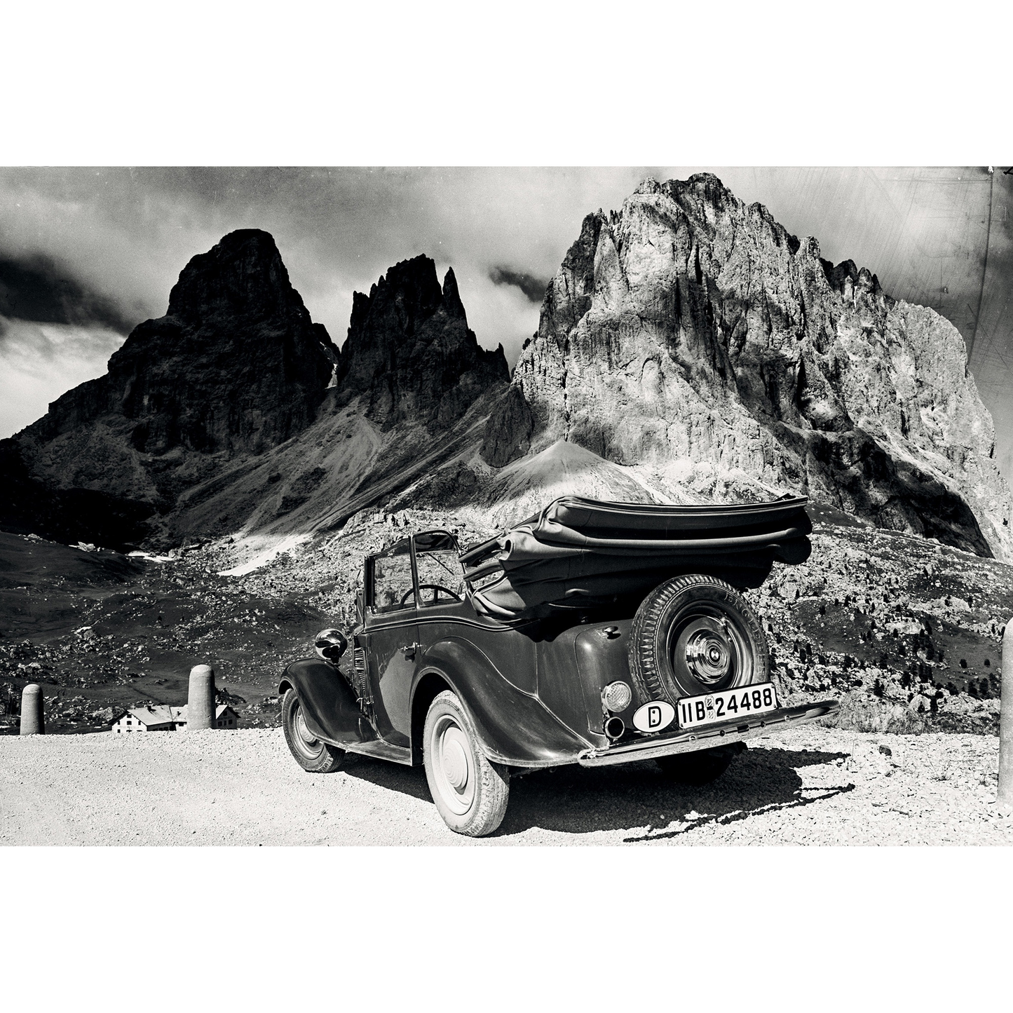 Sella Pass and Sassolungo (1920-1930)